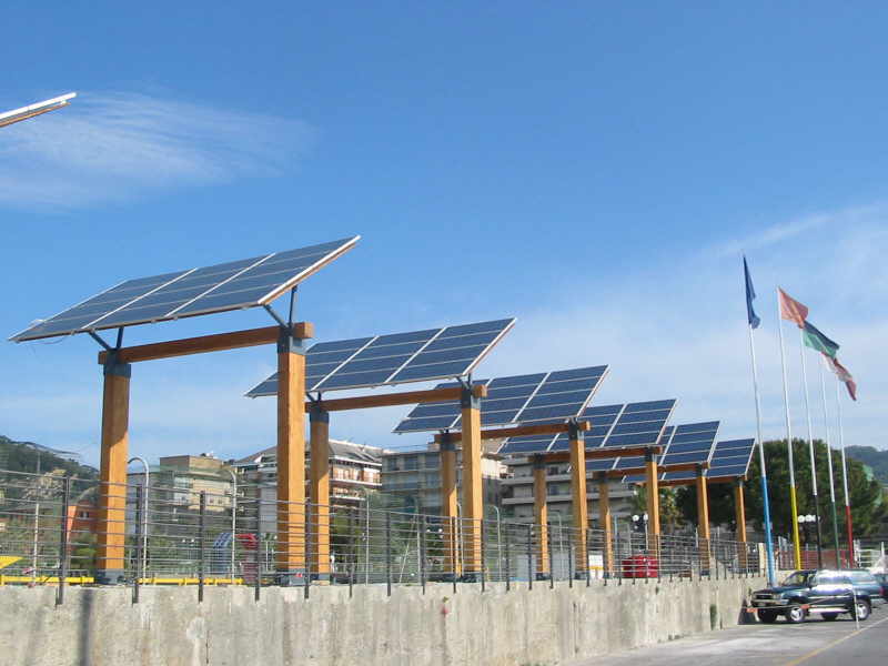 Impianto da 20 kw con moduli Solar Fabrik installato nel Porto di Chiavari