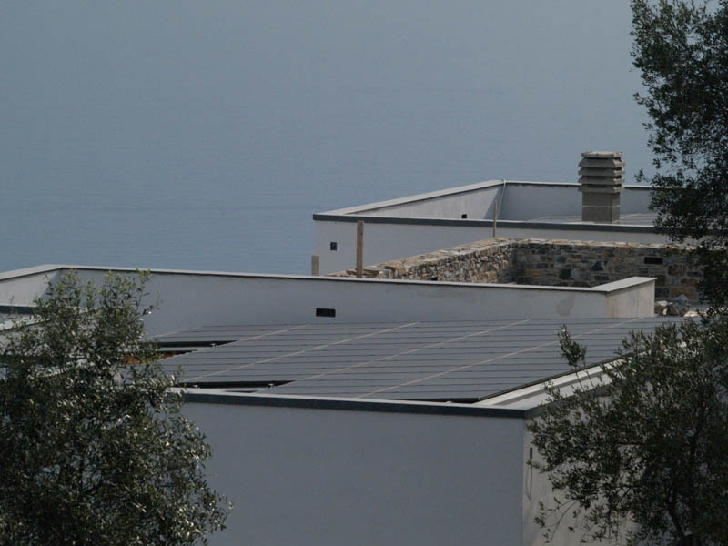 Impianto da 20kwp realizzato con 80 moduli PVE 250 Capture, N.02 Inverter P.One 10.1 trifase Progetto diretto VI.Am. Localita' Capo Berta (Imperia)